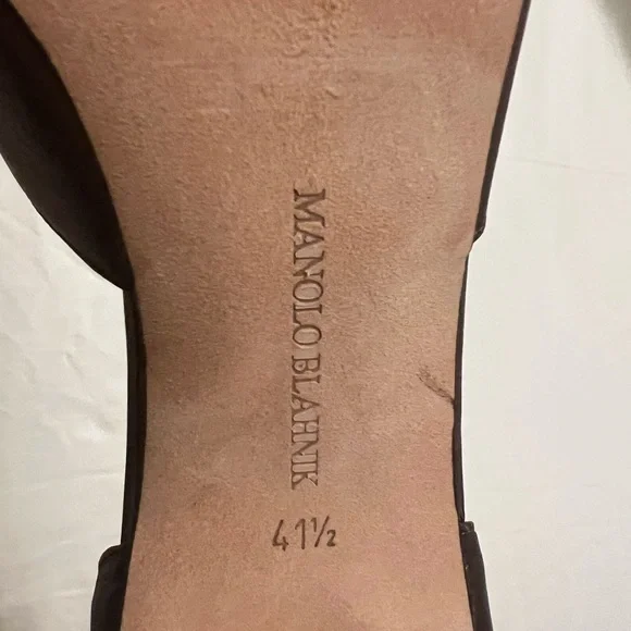 Monolo Blahnik copper heels. Size 41.5. - Picture 6 of 8